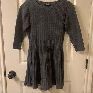 EUC Style & Co Medium Gray Sweater Dress